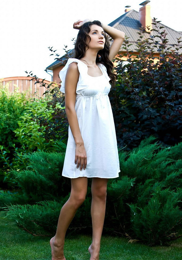 Елена, 23 года, 9 размер груди